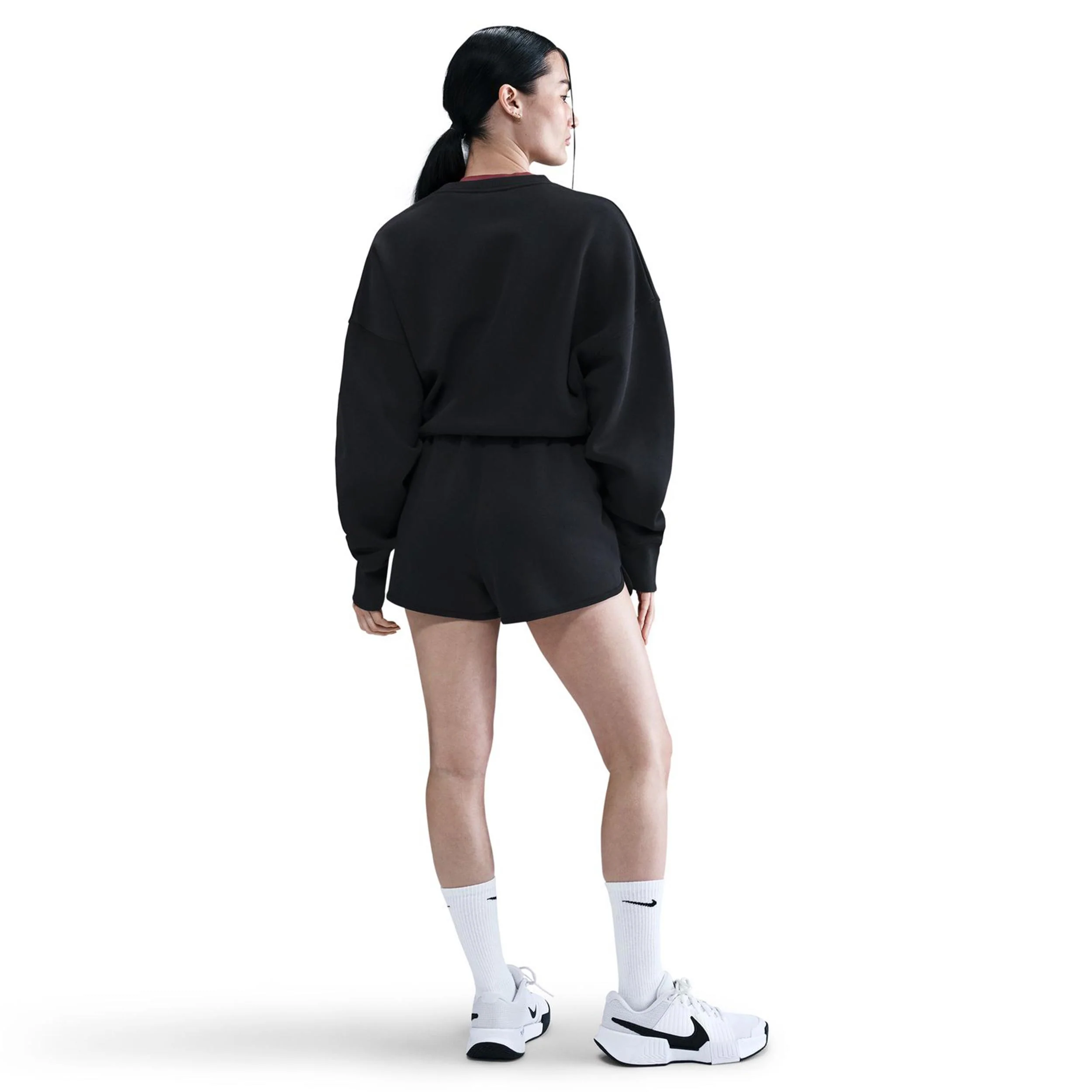 Court Heritage Fleece Mid Rise Szorty Kobiety-Czarny - Image 3