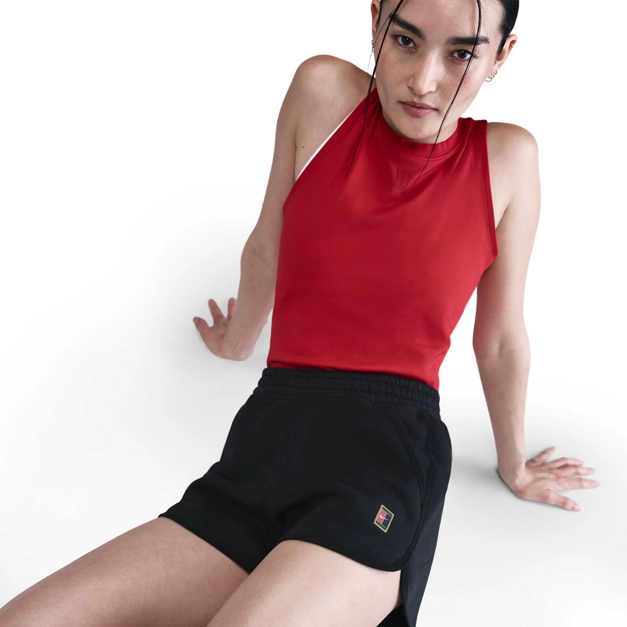 Court Heritage Fleece Mid Rise Szorty Kobiety-Czarny - Image 5