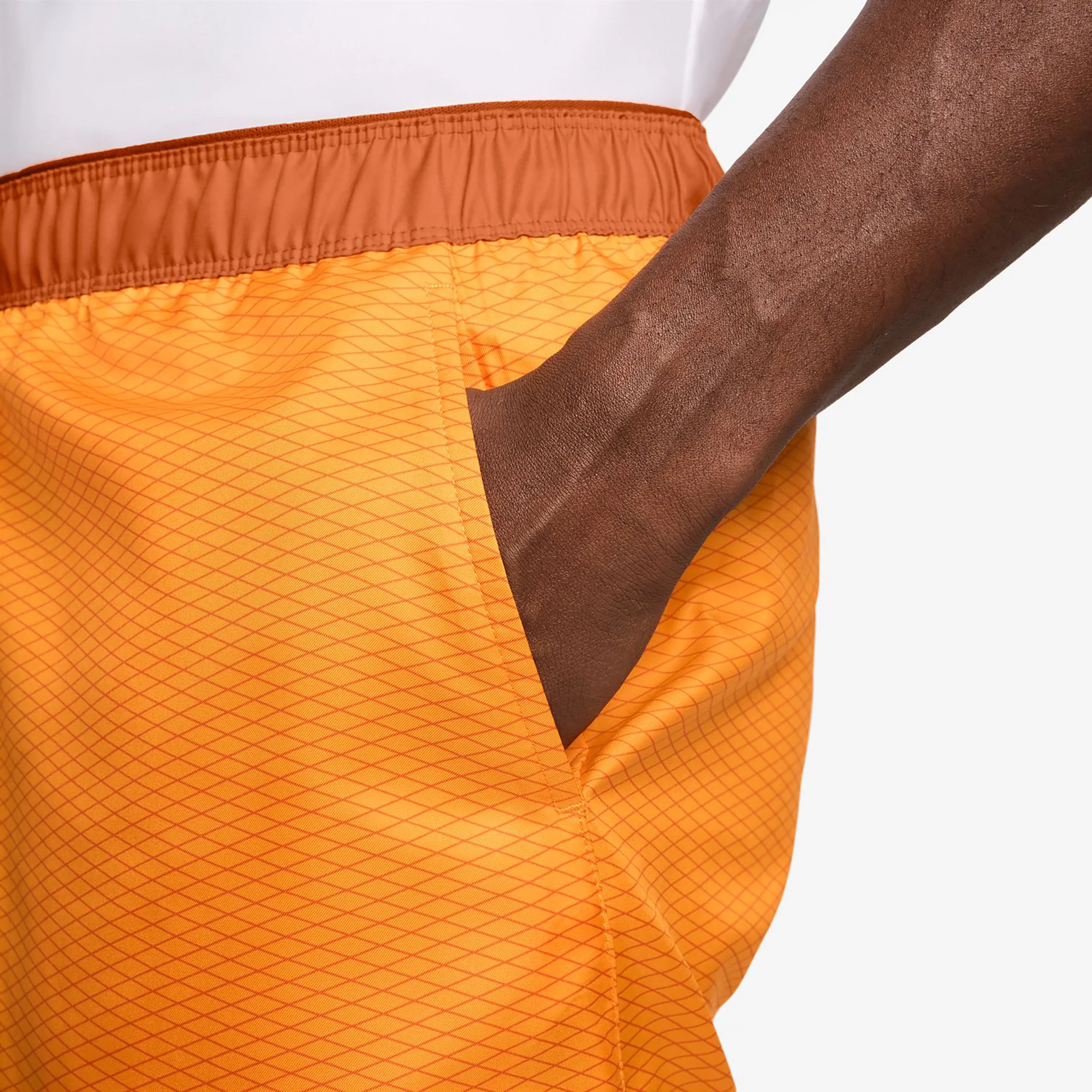 Court Victory Dri-Fit 7in Aop Szorty Mężczyźni - pomarańczowy, pomarańczowy - Image 4