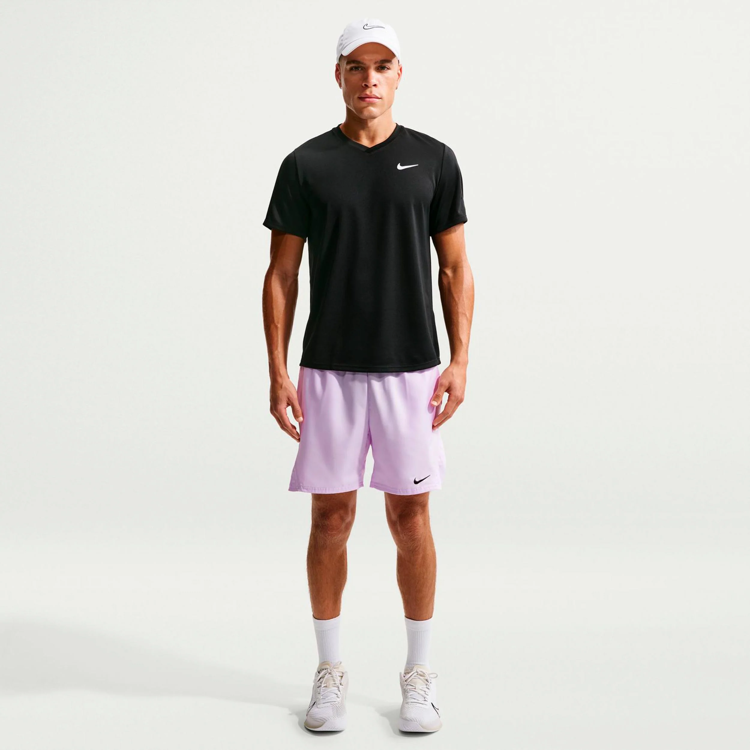 Court Victory Dri-Fit 7in Szorty Mężczyźni - liliowy, czarny - Image 2