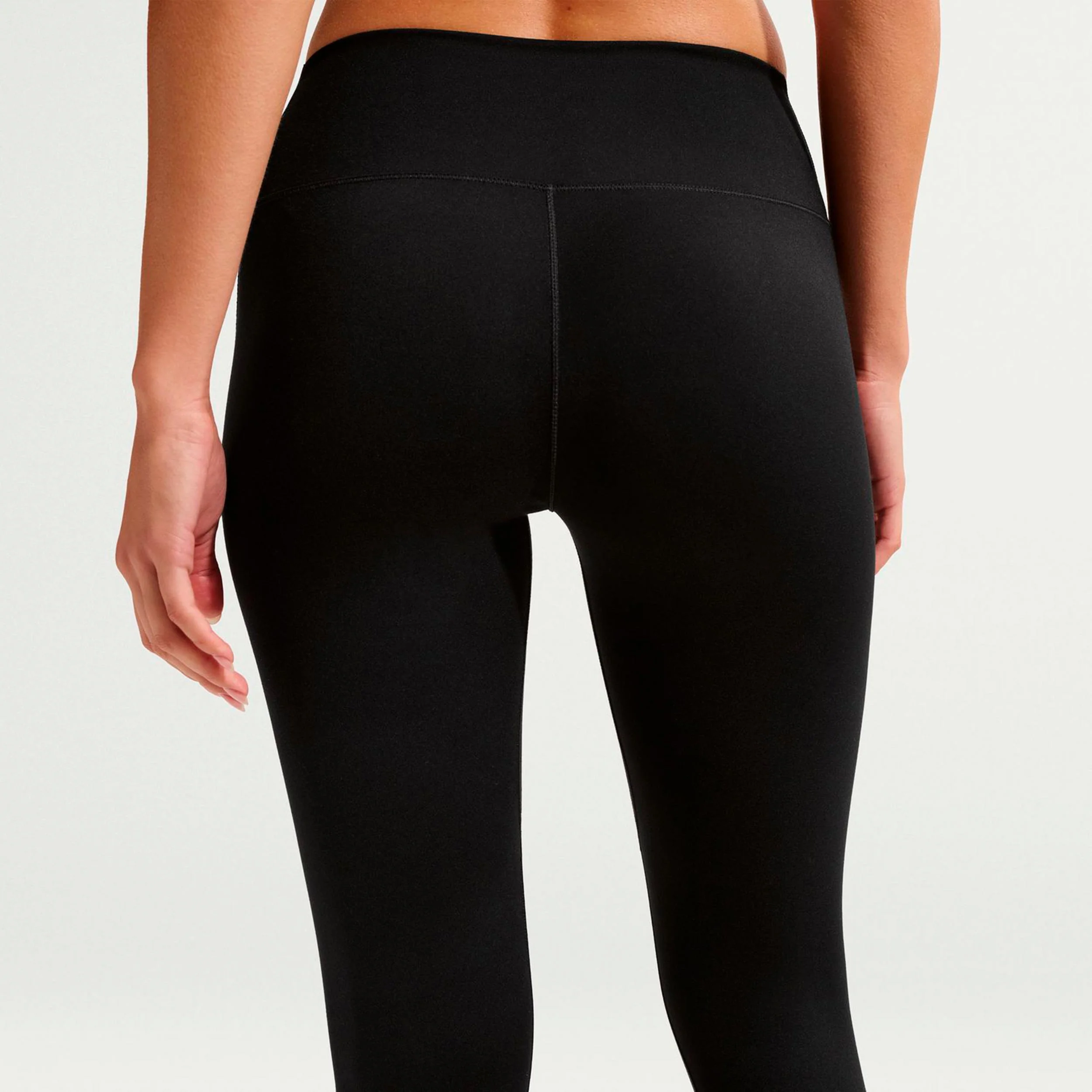Dri-Fit One High Rise 7/8 Getry Kobiety-czarny - Image 4