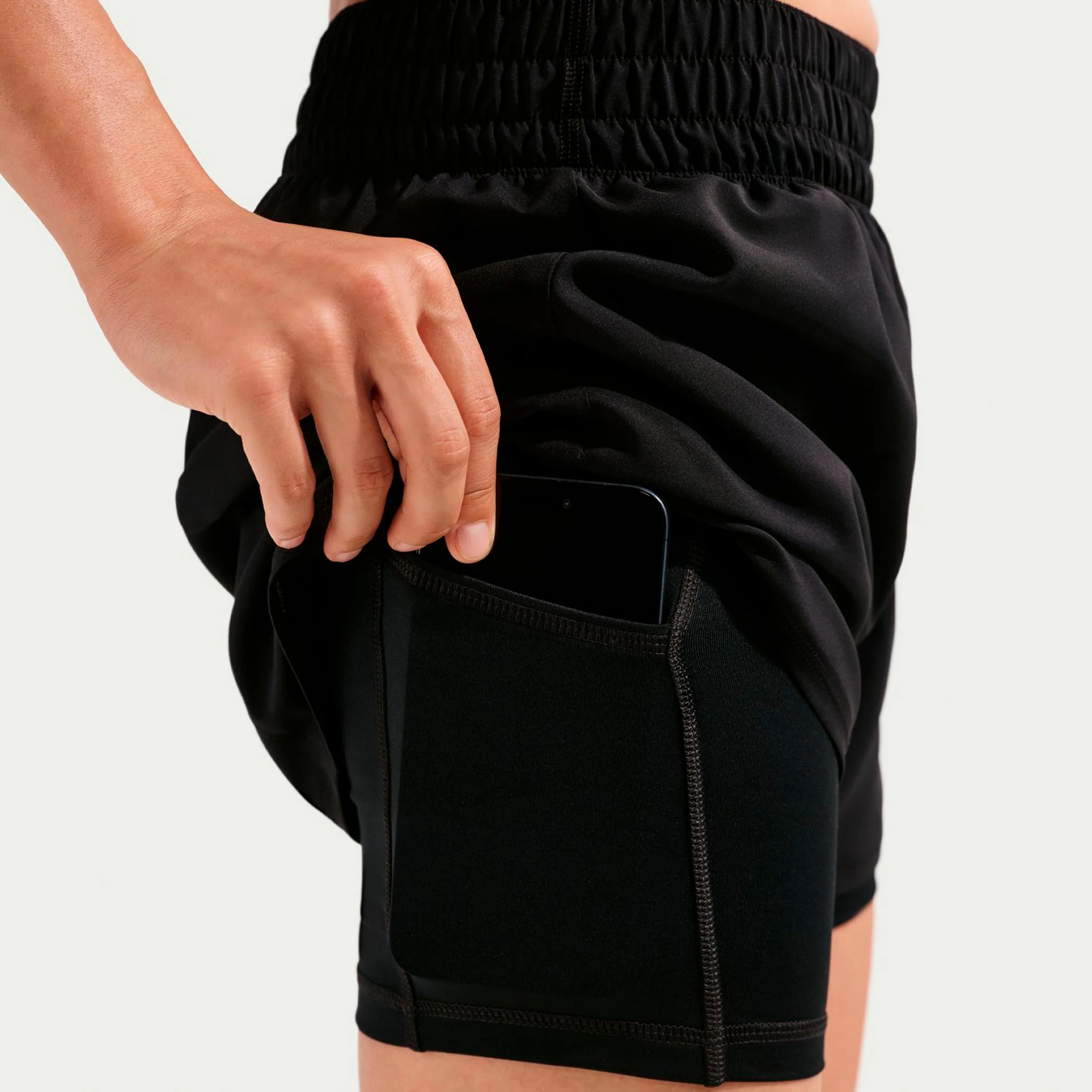 Dri-Fit One Mid Rise 2in1 3in Szorty Kobiety-czarny, biały - Image 6