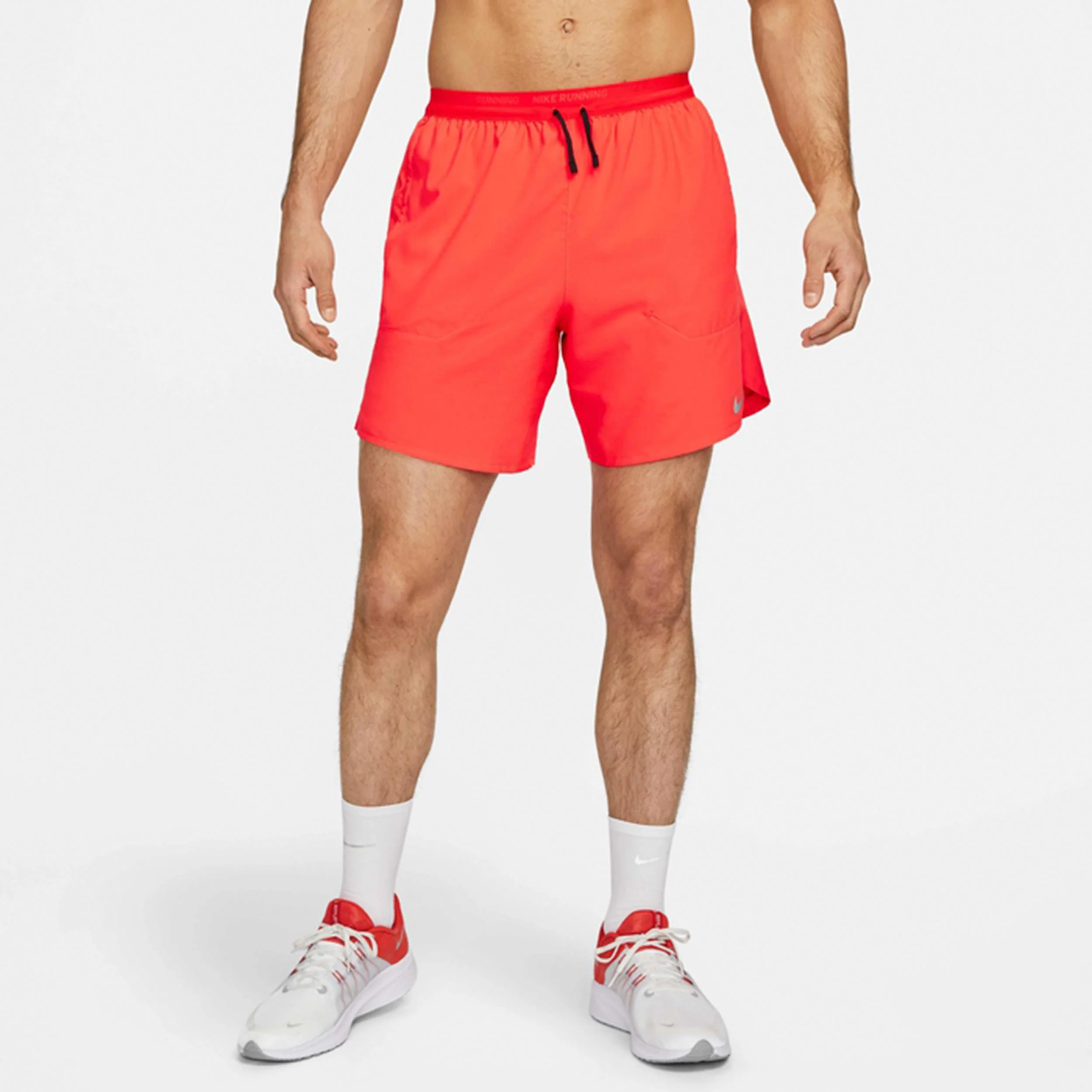 Dri-Fit Stride 7in Brief-Lined Szorty - czerwony, czarny - Image 2