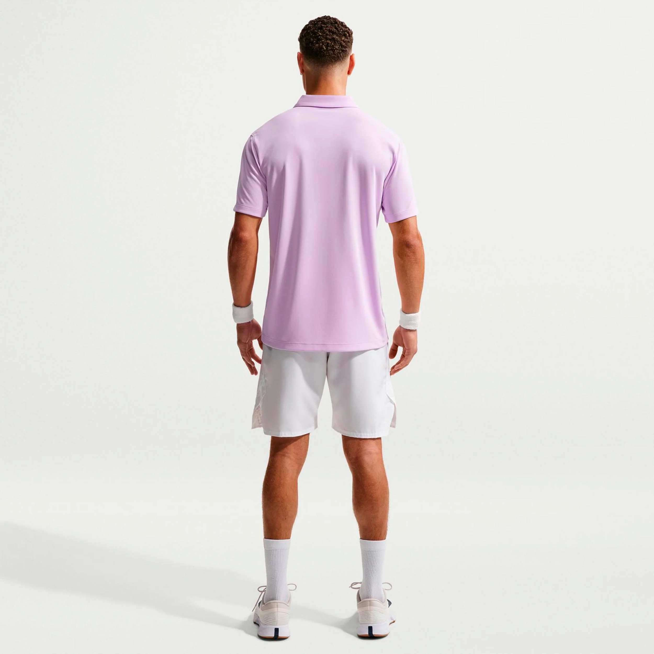 Dri-Fit Victory Court Solid Polo Mężczyźni - liliowy, czarny - Image 3