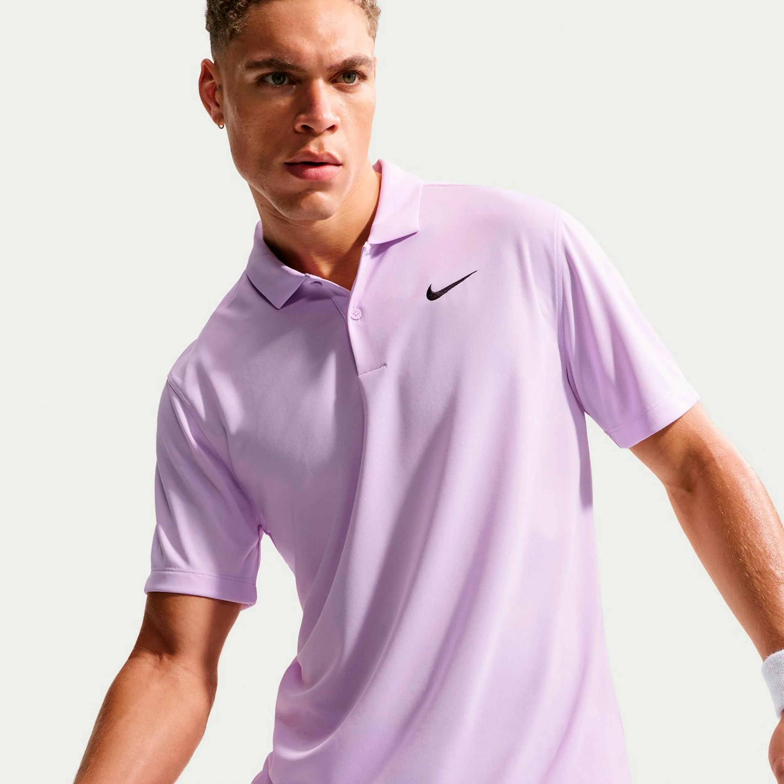Dri-Fit Victory Court Solid Polo Mężczyźni - liliowy, czarny - Image 6