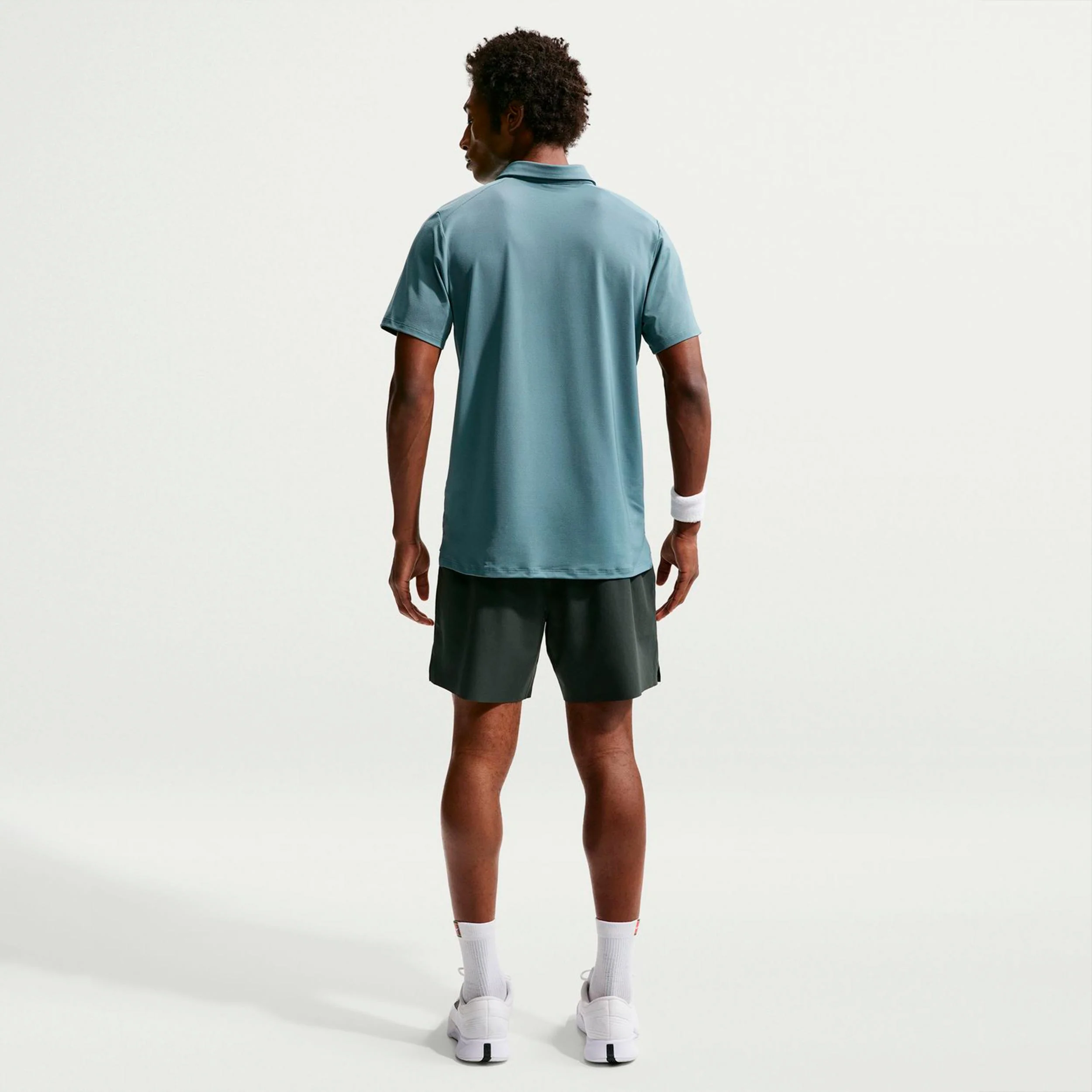 Jannik Sinner Court Dri-FIT Advantage 6in Szorty Mężczyźni - ciemnoszary - Image 3