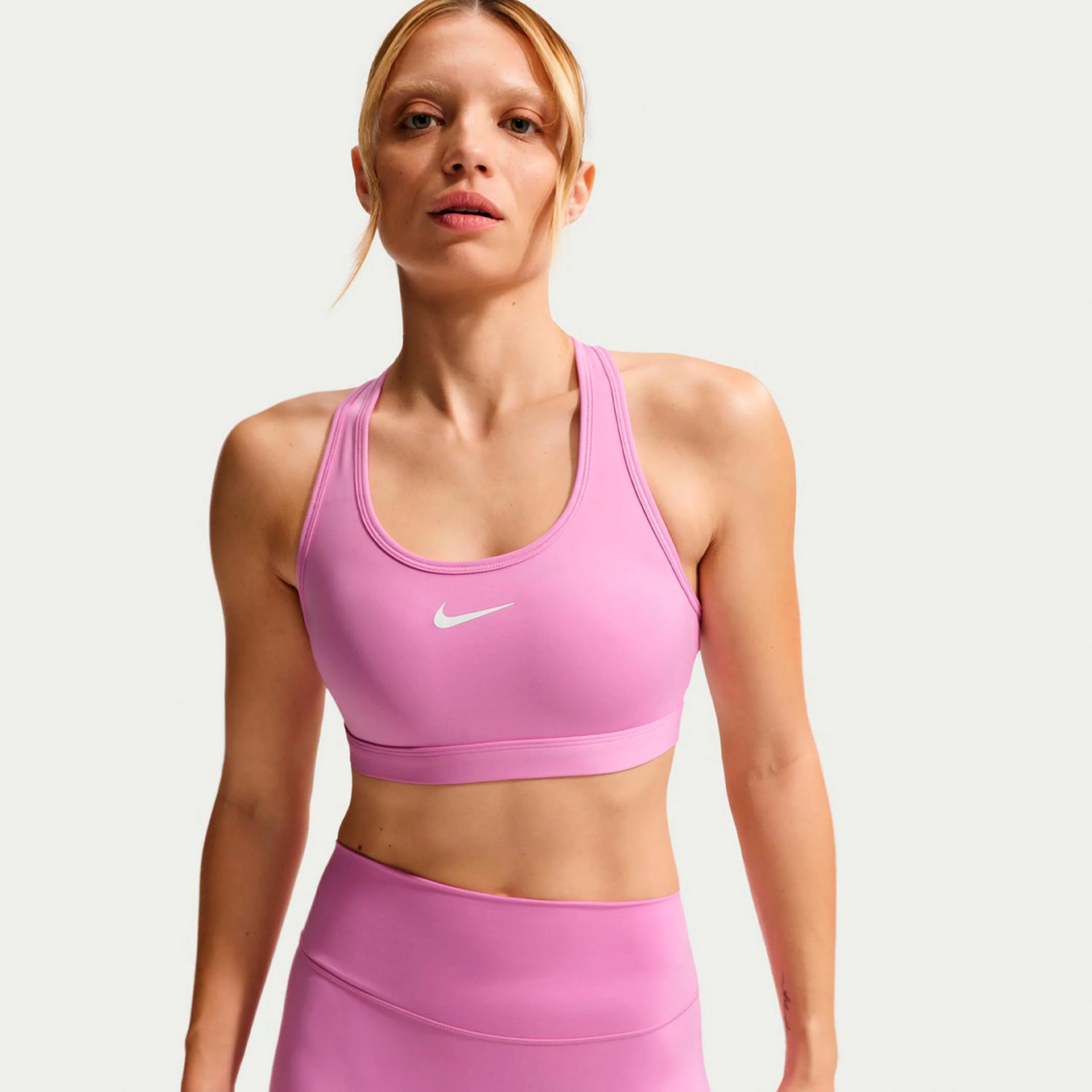 Swoosh Medium Stanik sportowy Kobiety - fioletowy